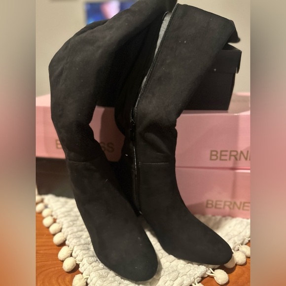 NWT Top Moda's Luxurious Knee High Boots - Size 5.5 - Picture 8 of 10